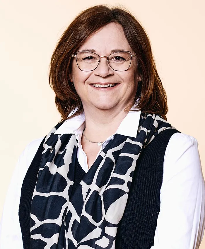 Porträt von Stefanie Willke, Bestattungsinstitut Brückmann